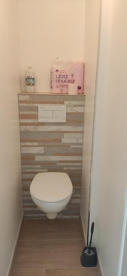 Joli Appartement Renove Avec Terrasse Brides-les-Bains Bagian luar foto
